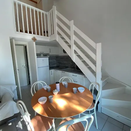 Pavillon T3 Mezzanine, Piscine, Parking, Beau Soleil, *